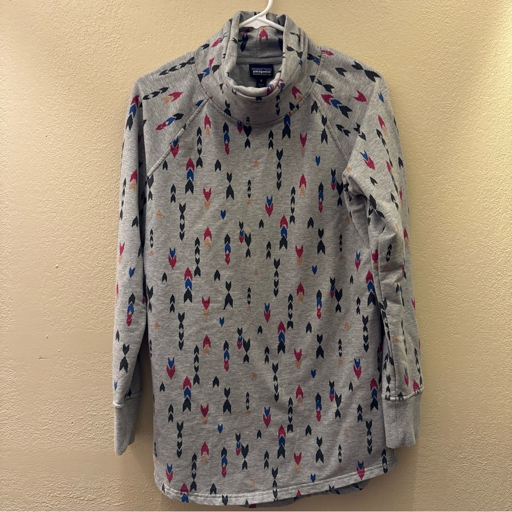 Women’s Patagonia Sweatshirt